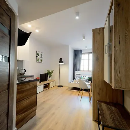 Diamond Deluxe Apartment